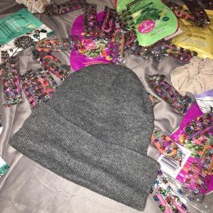 gray beanie